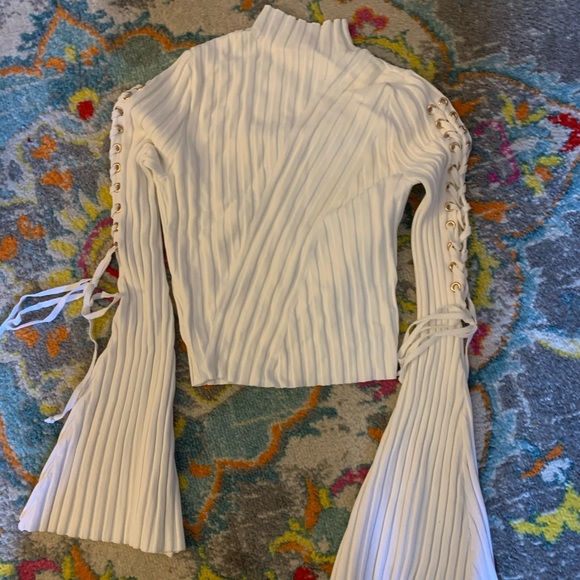 Long sleeve - Picture 1 of 1